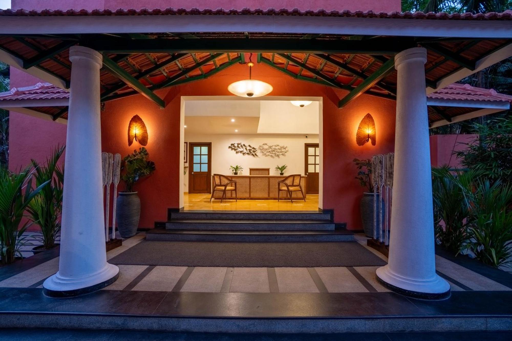 Mandrem Beach Resort, A Member Of Radisson Individuals Retreat المظهر الخارجي الصورة